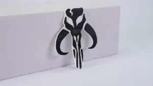 Star Wars Mandalorian Mythosaur Logo Magnet