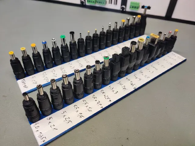 Barrel jack adaptor holder - Customizable