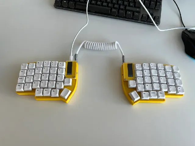 Aurora Lily58 MX Style switch case