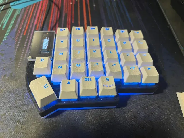 Aurora Lily58 MX Style switch case — Image 7 of 7