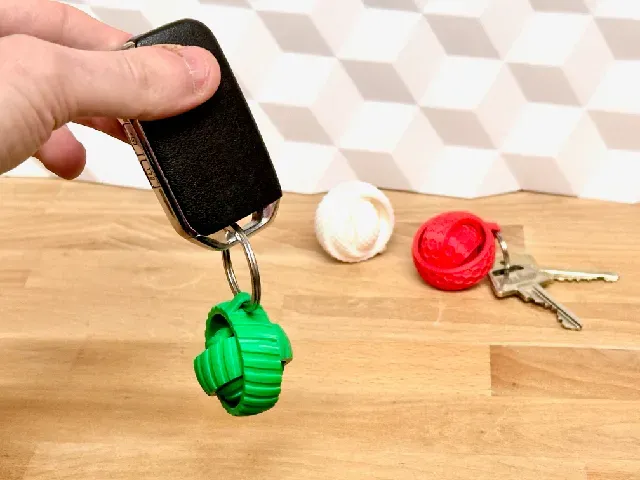 Tactile Fidget Keychain (spinning fun rings toy) — Фото 2 из 3