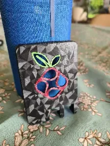 Malolo's Raspberry Pi 3b+ Case with Pi-Hole Logo