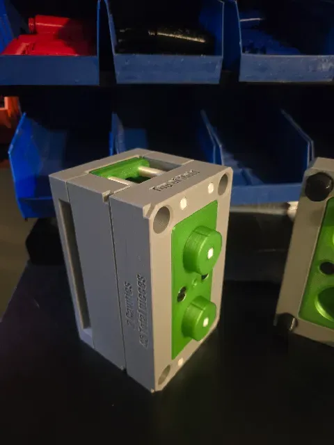 Injection Mold Example (Independent)