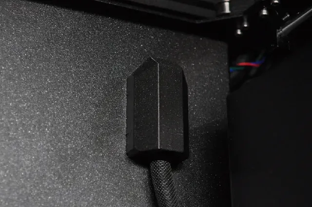 Core One/+ Cable Cover Magnetic