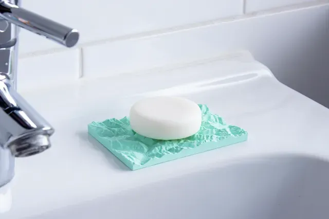 Alpine Peaks - Soap Holder - Quick and Easy Print - Interesting and functional - Gift idea - Gift inspiration - High and Low Poly versions - Housewarming - Mountain