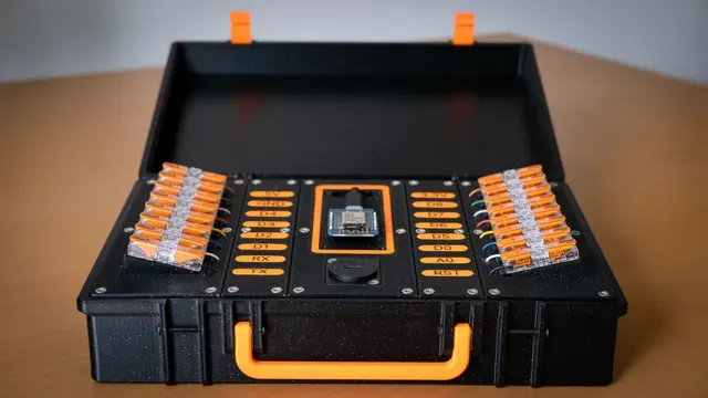 Futuristic ESP8266 development case with Wagos — Фото 5 из 8