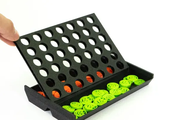 Connect 4 - Board game — Image 4 of 8