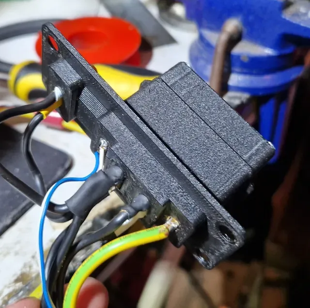 Enclosure Power panel with XT60 and XT30 — Image 2 of 5