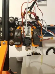 Modular carriage with magnetic hotend mounts and bltouch support - Tevo Tarantula