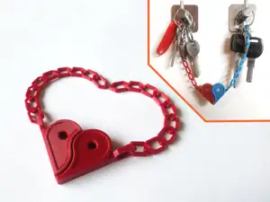 Quick Print: interlocking Yin Yang heart keychain