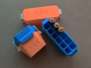 AAA Battery, 2 Row, Opposing Spring Latch Battery Box