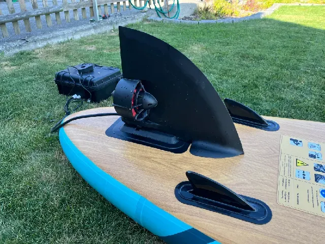 Electric Thruster Fin for Paddle Board (SUP) — Image 2 of 19
