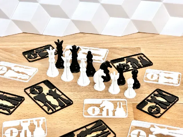 Tiny Chess Kit-Card (compact and modern 3D puzzle set) — Фото 6 из 9