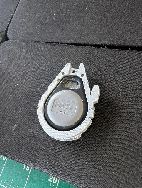 Millennium Falcon Fob Cover — Фото 11 из 21