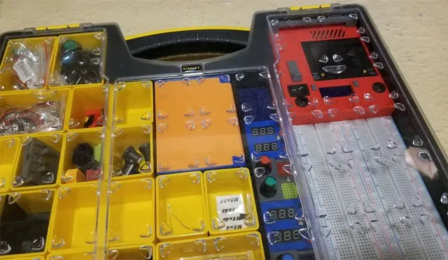 Portable TS-80 Soldering Iron Battery Case (fits into the Stanley 014725R organizer) — Фото 5 из 21