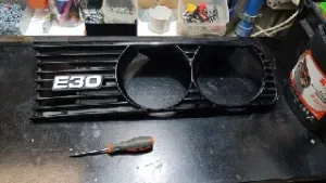 BMW e30 Custom Grille Badge