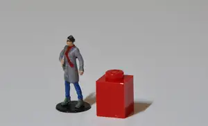 Woman 1/87 scale (H0)