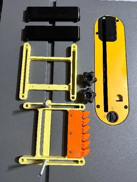 Stackable Featherboard with Replaceable Heads (Optimized for 5/16" and Dewalt Table Saw 7491) — Image 3 of 8