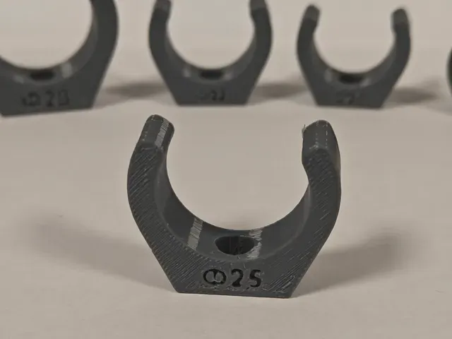 Small Pipe & Tube Clips | 16-28mm (M3) — Image 2 of 3
