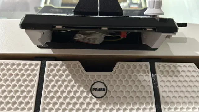 Slim mount for Prusa MK4 xLCD screen onto LACK Table Enclosure — Фото 6 из 9