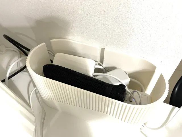Cable Management — Image 6 of 7