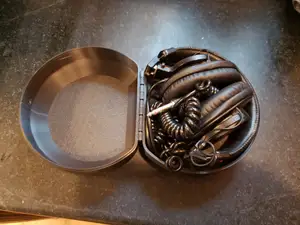 Headphone Case for Sony MDR-V6 or MDR-V7506