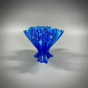 Wavey Coral Vase