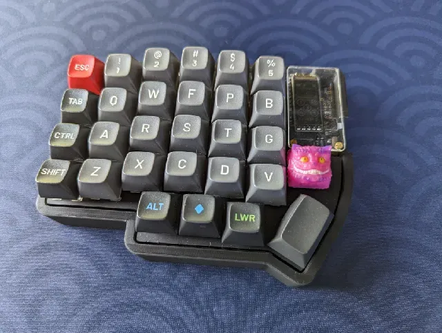 Aurora Lily58 with Nice!nano case and 103040 battery — Фото 3 из 4