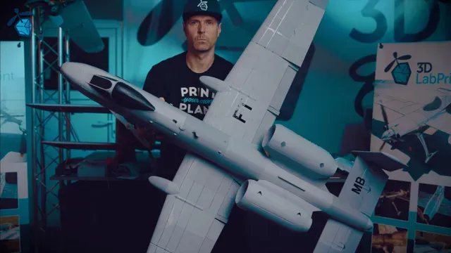 Fairchild Republic A-10 Thunderbolt II — Фото 2 из 29