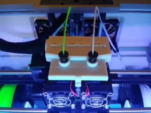Extruder Cover/Guide