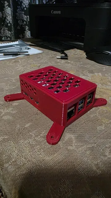 Raspberry Pi 5 with PoE M.2 HAT+ case VESA Standard 100mm — Фото 2 из 8
