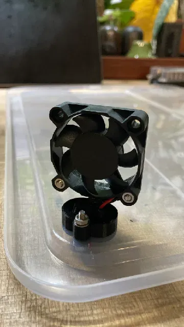 fan holder for Samla propagation box — Image 4 of 19
