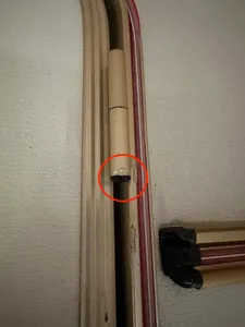 Caravan door hinge plug