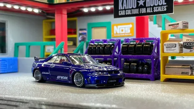 Fast & Furious Tokyo Drift Han's Garage (For Hot Wheels & 1/64 Scale Cars) — Image 13 of 21