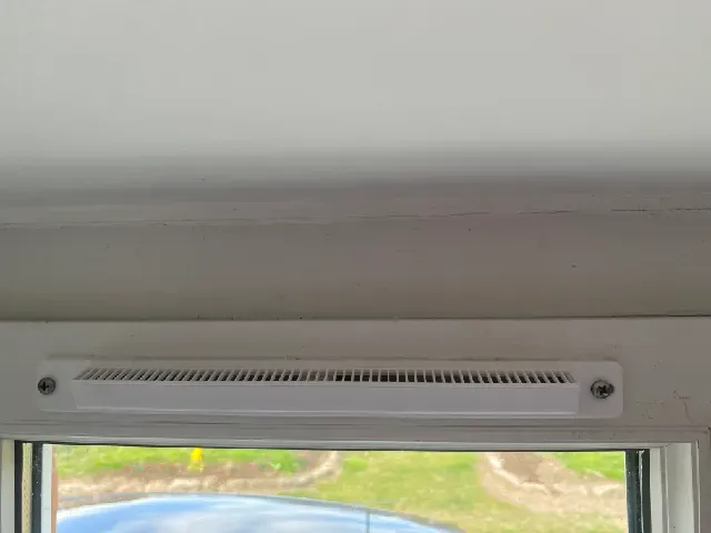 prise d'air de fenetre BE 171 NICOLL BE 171 NICOLL window air intake