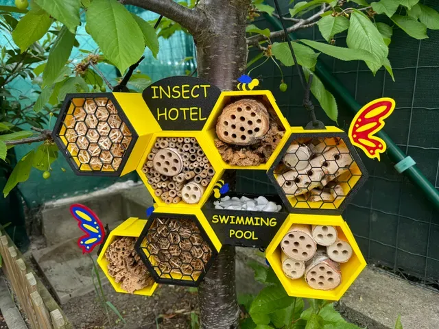 Modular Insect Hotel — Фото 8 из 14