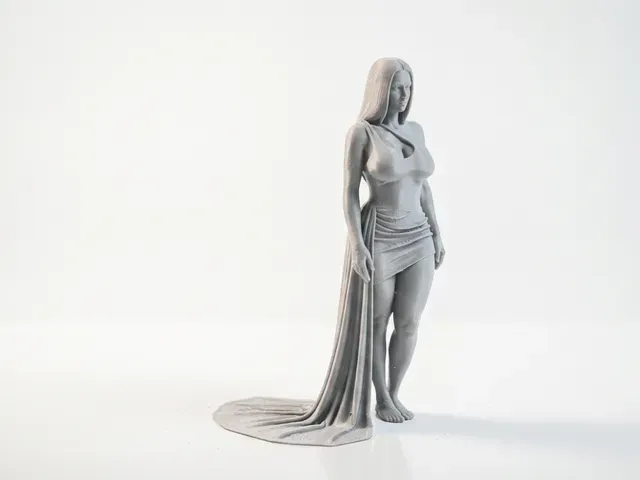 Elegant Woman Dress Gown Female Figure 3D Printable — Фото 3 из 5
