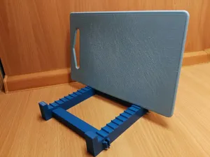 Improved Cutting board stand (Schneidbrett Ständer)