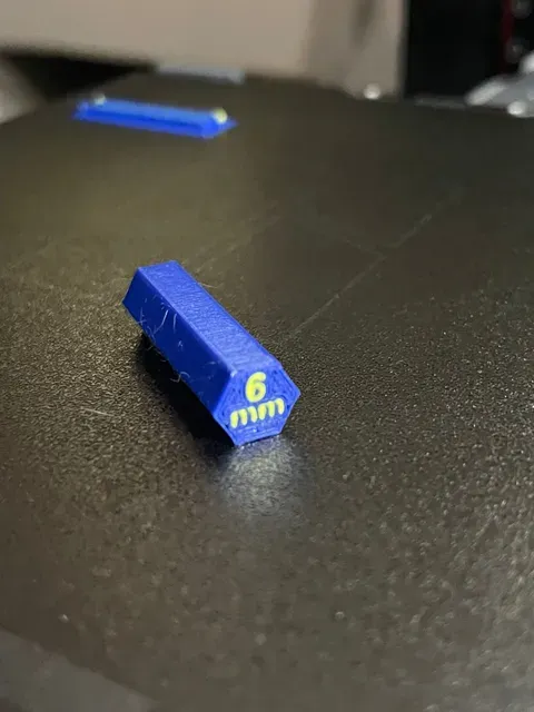 Park Tool PCS-9.3 Thumbscrew replacement — Image 3 of 7