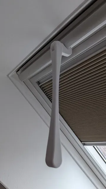 Extended arm to operate Velux roof window — Фото 2 из 11