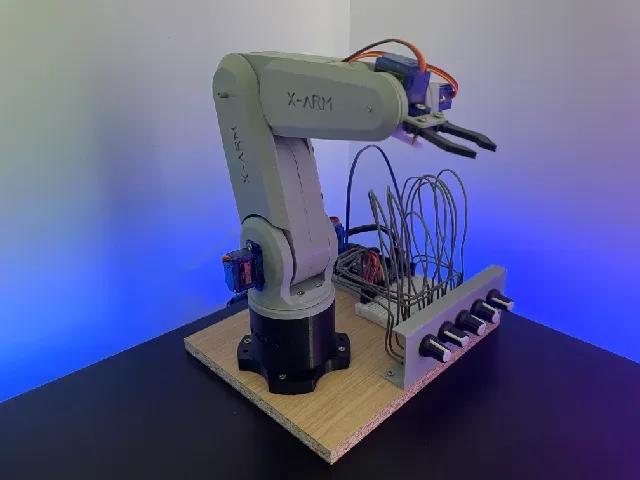 ROBOTIC ARM, 5-AXIS ROBOTIC ARM, ARDUINO — Image 14 of 17