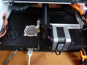 Lids with logos for SKR Case Ender 3 and Ender 3 Pro by Mvieleers