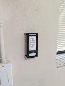 Wall Mounted Projector Screen Remote Holder