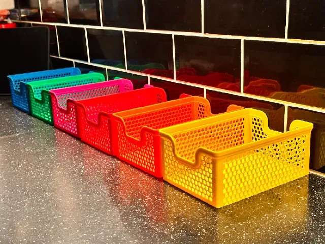 Rectangular 140x200mm Stacking Baskets & Lid - Hexagon Pattern