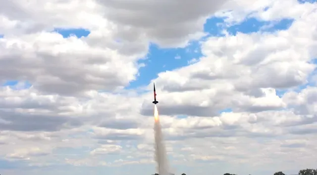 Nike Smoke Model Rocket -- Power Series - 3in — Image 6 of 8