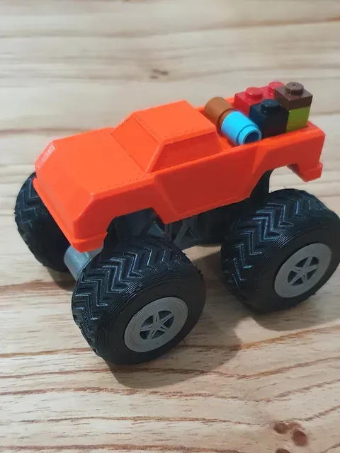 Monster Truck Toy V2 — Фото 3 из 9