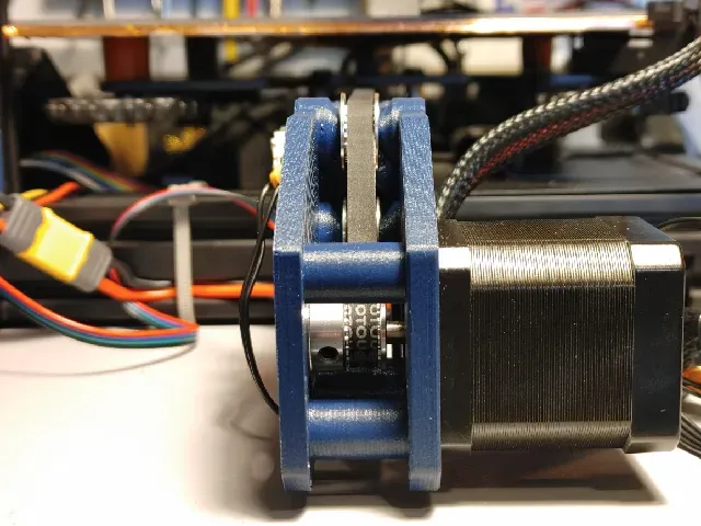 Y-Axis Motor Relocation Bracket for large NEMA-17 motors on the Ender 3 v1 — Фото 3 из 6