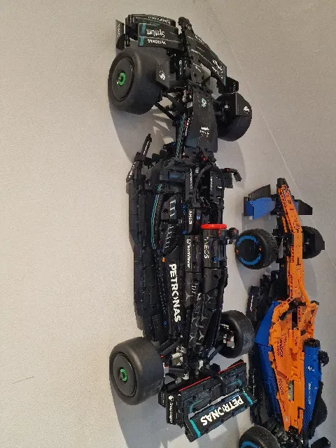 LEGO Technic 42171 Mercedes-AMG F1 W14 E Wall mount (No Supports Needed)