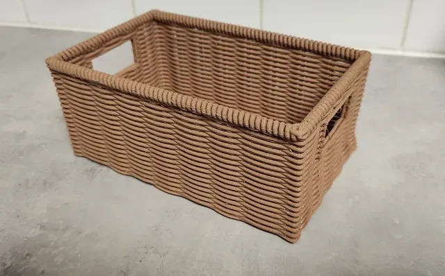Wicker basket