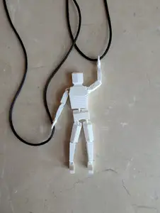 Articulated acrobat spinner